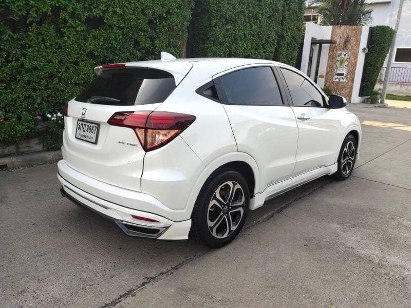 Honda HR-V ปี 2015 สีขาว (รูปที่ 4)