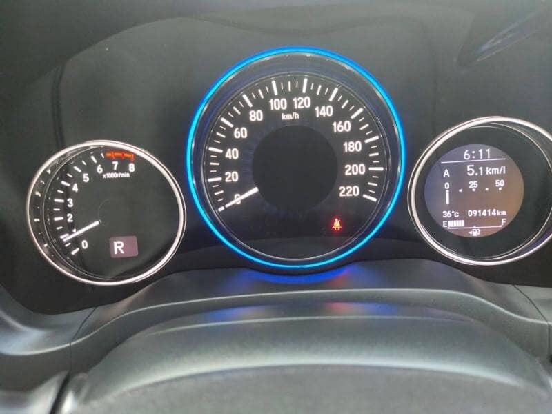 Honda HR-V ปี 2015 สีขาว (รูปที่ 10)