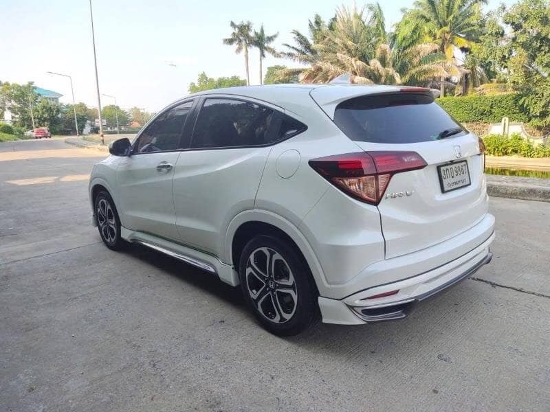 Honda HR-V ปี 2015 สีขาว (รูปที่ 5)