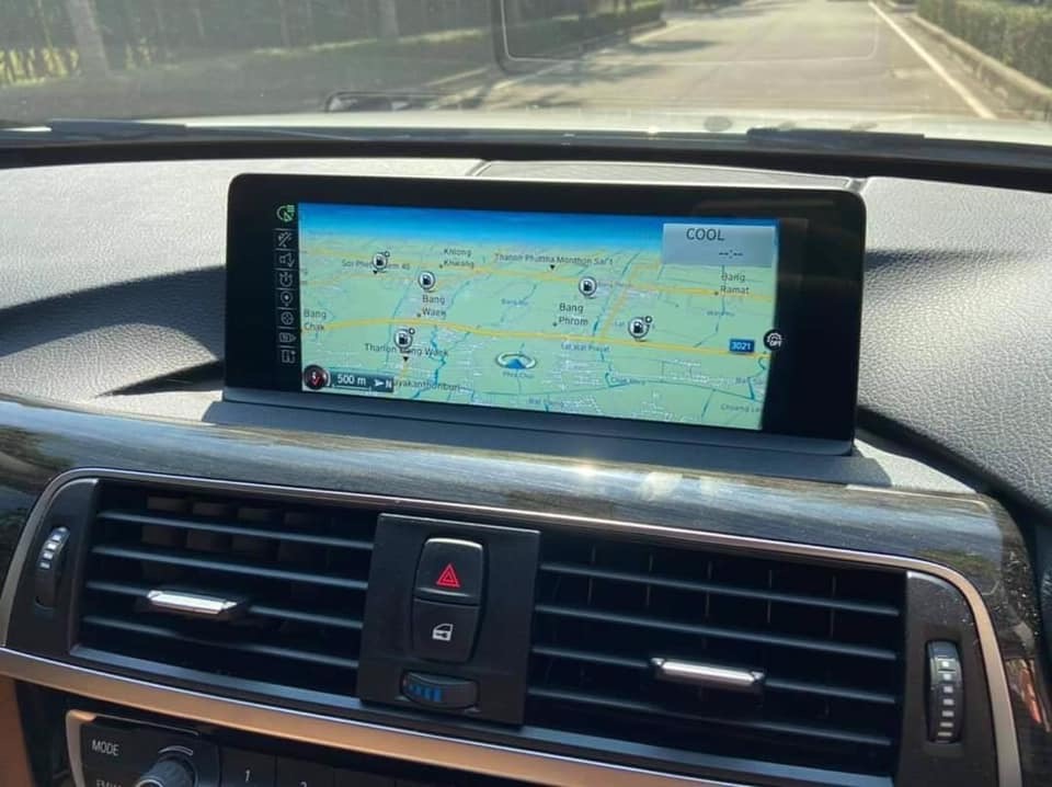 BMW 3 Series F30 320i ปี 2016 สีขาว (รูปที่ 10)