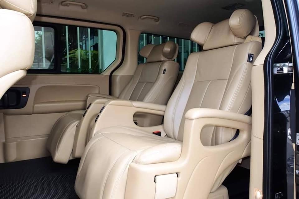 Hyundai H-1 ปี 2015 สีดำ (รูปที่ 13)