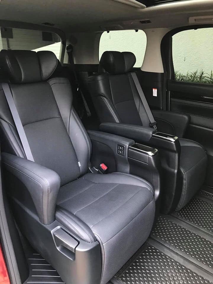 Toyota Vellfire ปี 2018 สีแดง (รูปที่ 16)