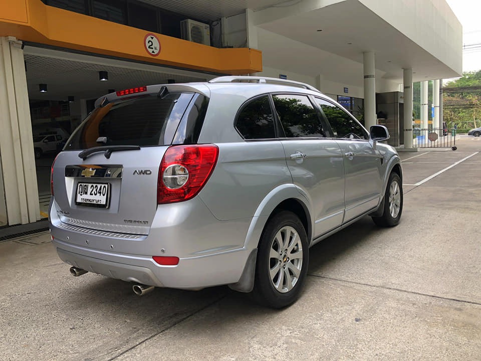 Chevrolet Captiva ปี 2010 สีเทา (รูปที่ 11)