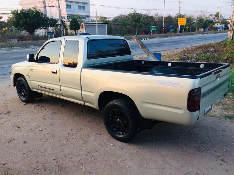 Toyota Hilux Tiger Extra cab ปี 2002 สีทอง (รูปที่ 4)