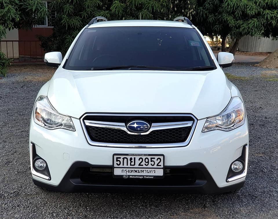 Subaru XV ปี 2017 สีขาว (รูปที่ 5)