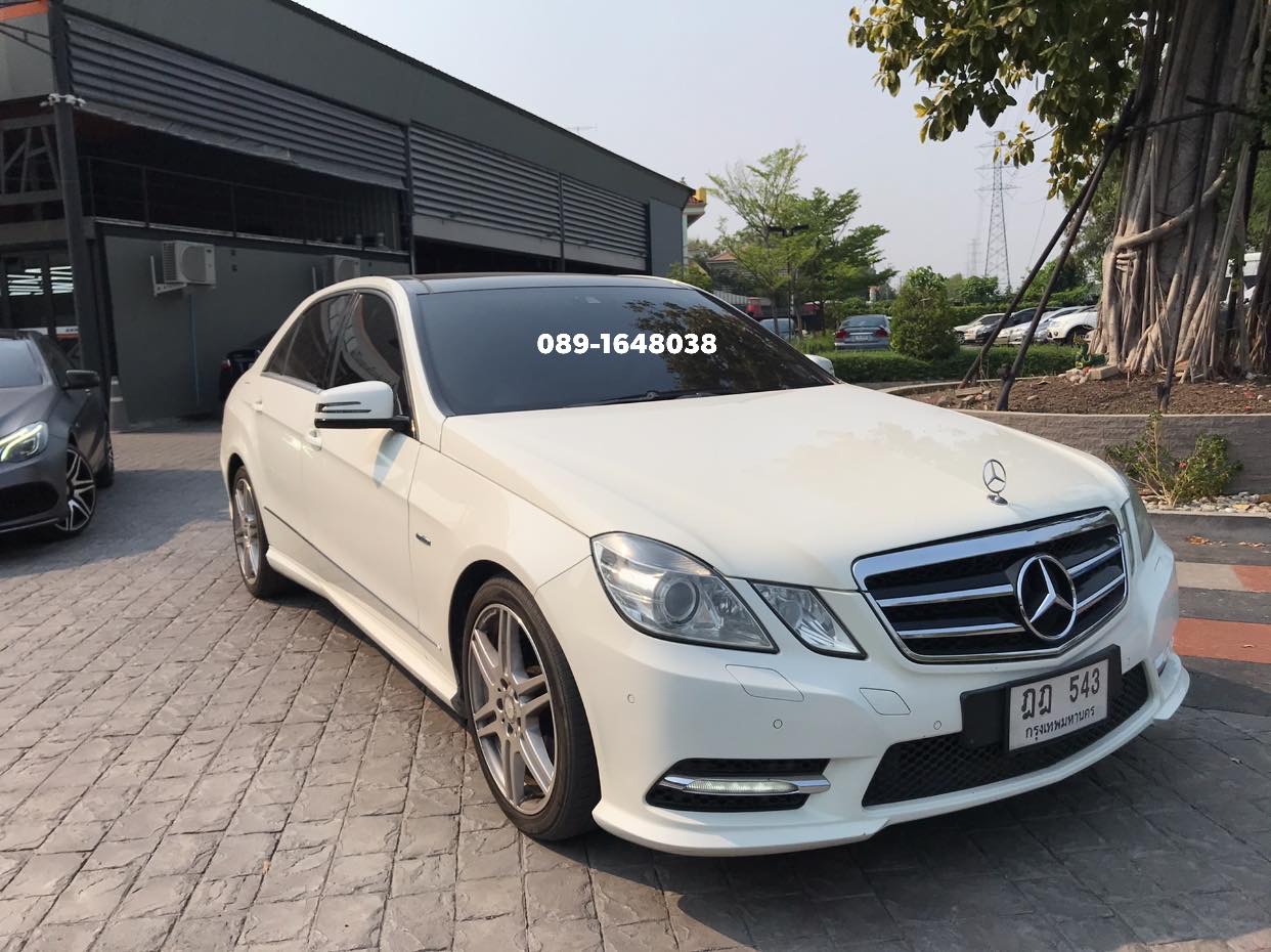 Mercedes-Benz E-Class W212 E200 ปี 2012 สีขาว