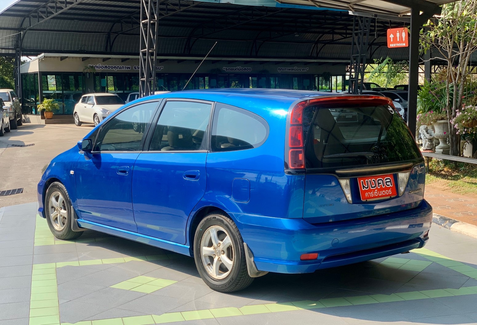 Honda Stream ปี 2005 สีน้ำเงิน (รูปที่ 5)
