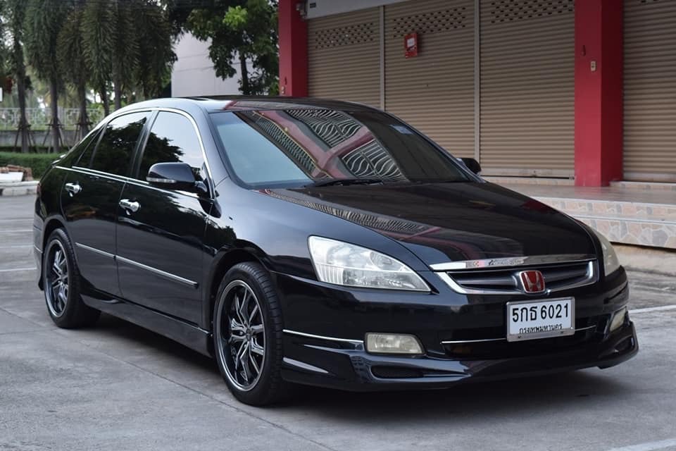 Honda Accord Gen 7 (ปลาวาฬ) ปี 2003 สีดำ (รูปที่ 2)