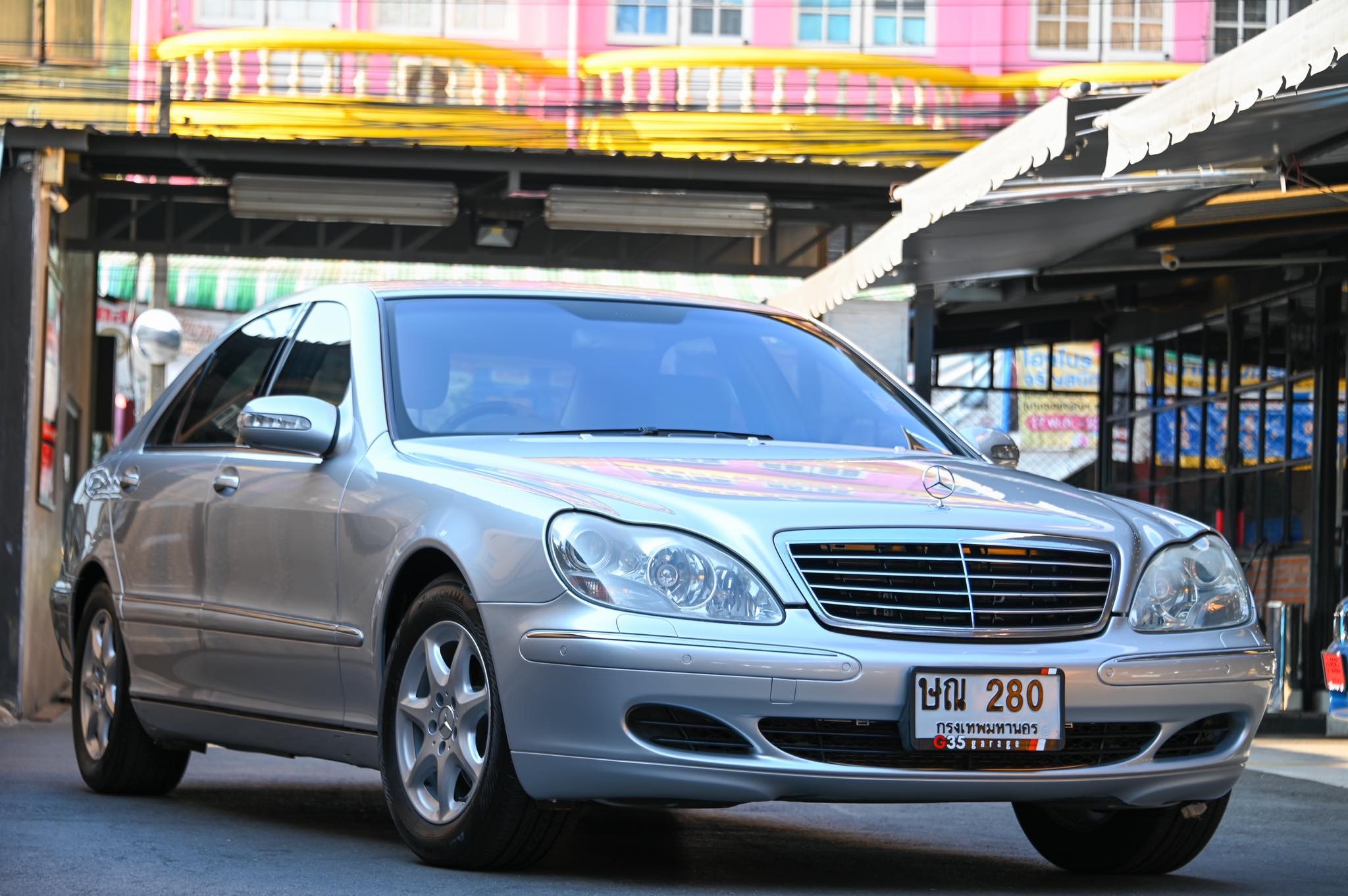 Mercedes-Benz S-Class W220 S280 ปี 1998 สีเงิน (รูปที่ 2)