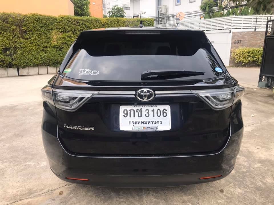 Toyota Harrier ปี 2014 สีดำ (รูปที่ 5)