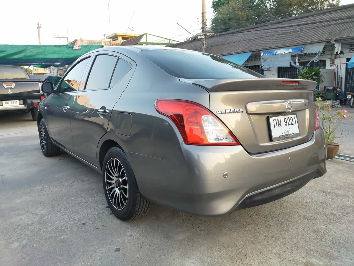 Nissan Almera ปี 2016 สีน้ำตาล (รูปที่ 4)