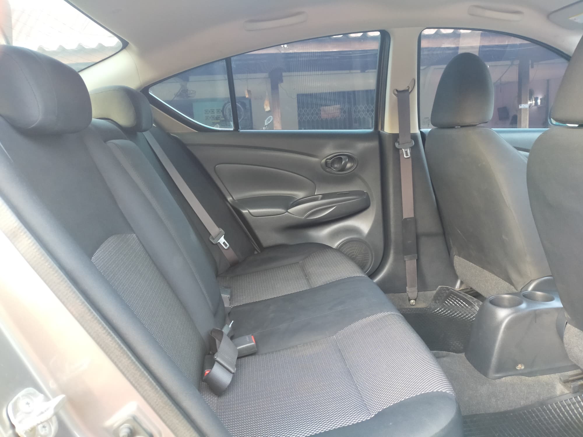 Nissan Almera ปี 2016 สีน้ำตาล (รูปที่ 10)