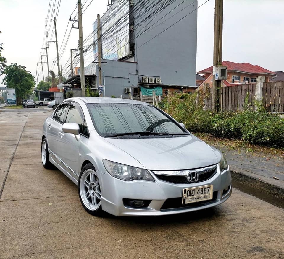 Honda Civic FD ปี 2009 สีเงิน