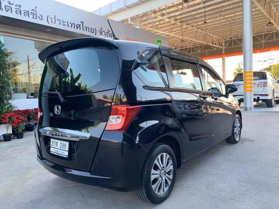 Honda Freed ปี 2012 สีน้ำตาล (รูปที่ 3)