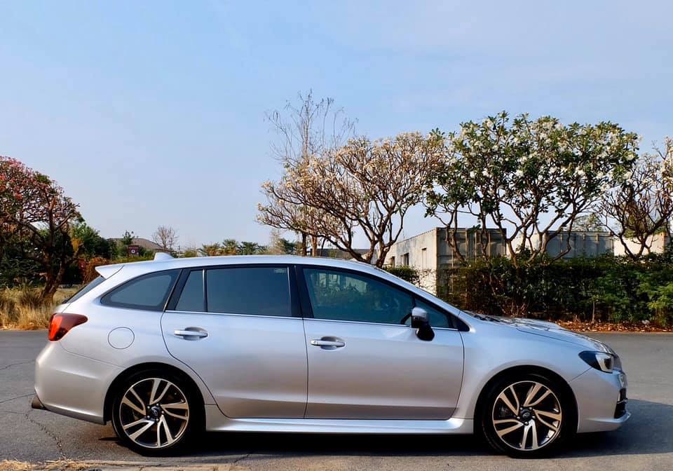 Subaru Levorg ปี 2016 สีเงิน (รูปที่ 4)