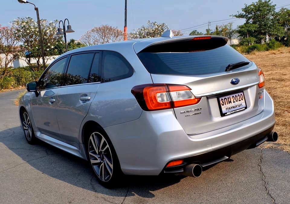 Subaru Levorg ปี 2016 สีเงิน