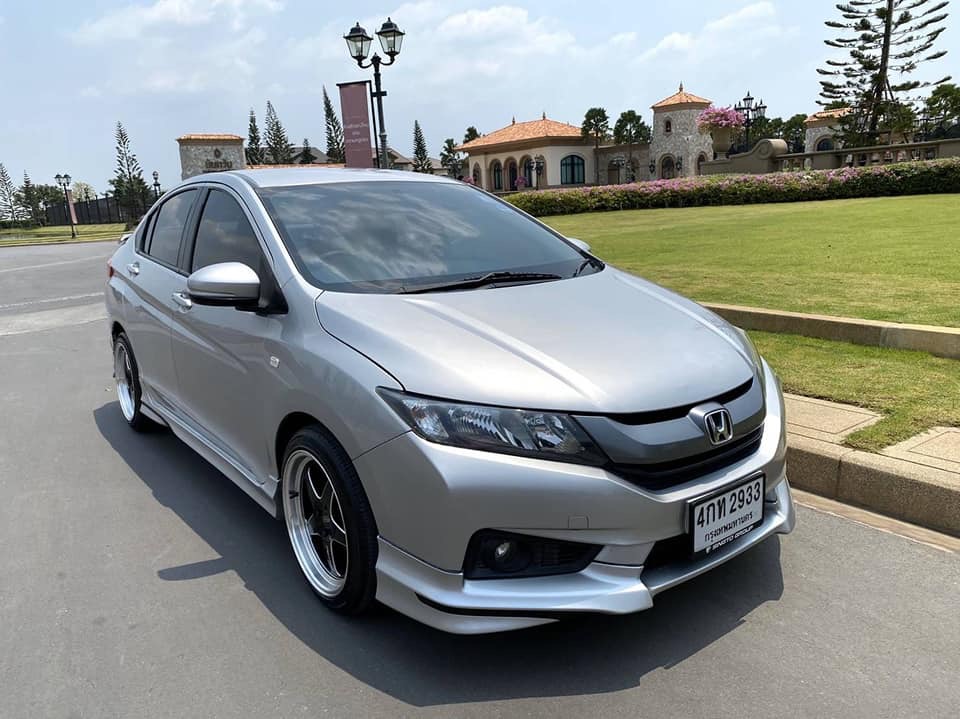 Honda City ปี 2015 สีเงิน (รูปที่ 11)