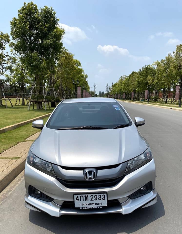Honda City ปี 2015 สีเงิน (รูปที่ 3)