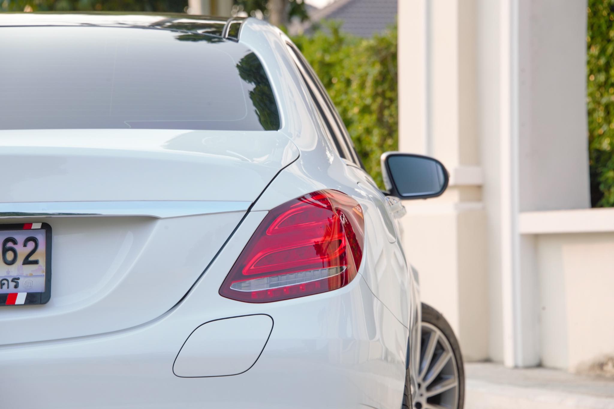 Mercedes-Benz C-Class W205 C350 ปี 2016 สีขาว (รูปที่ 8)