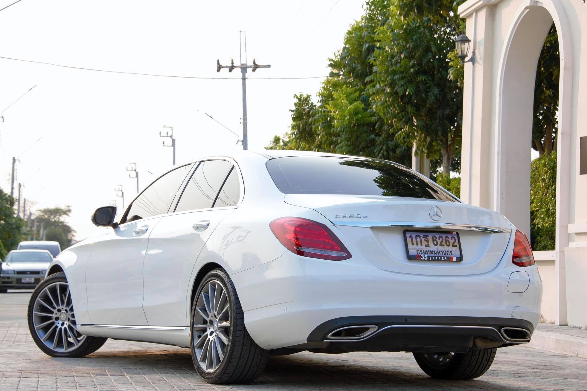 Mercedes-Benz C-Class W205 C350 ปี 2016 สีขาว