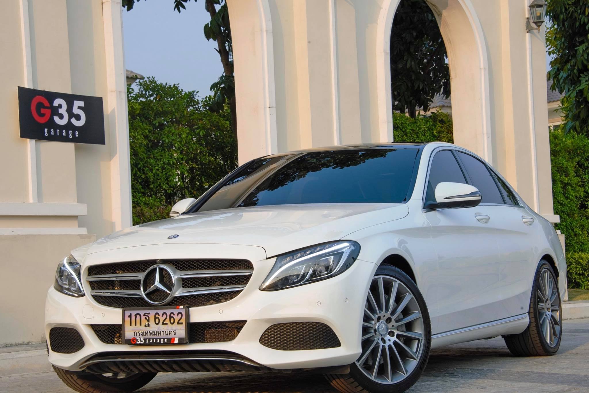 Mercedes-Benz C-Class W205 C350 ปี 2016 สีขาว