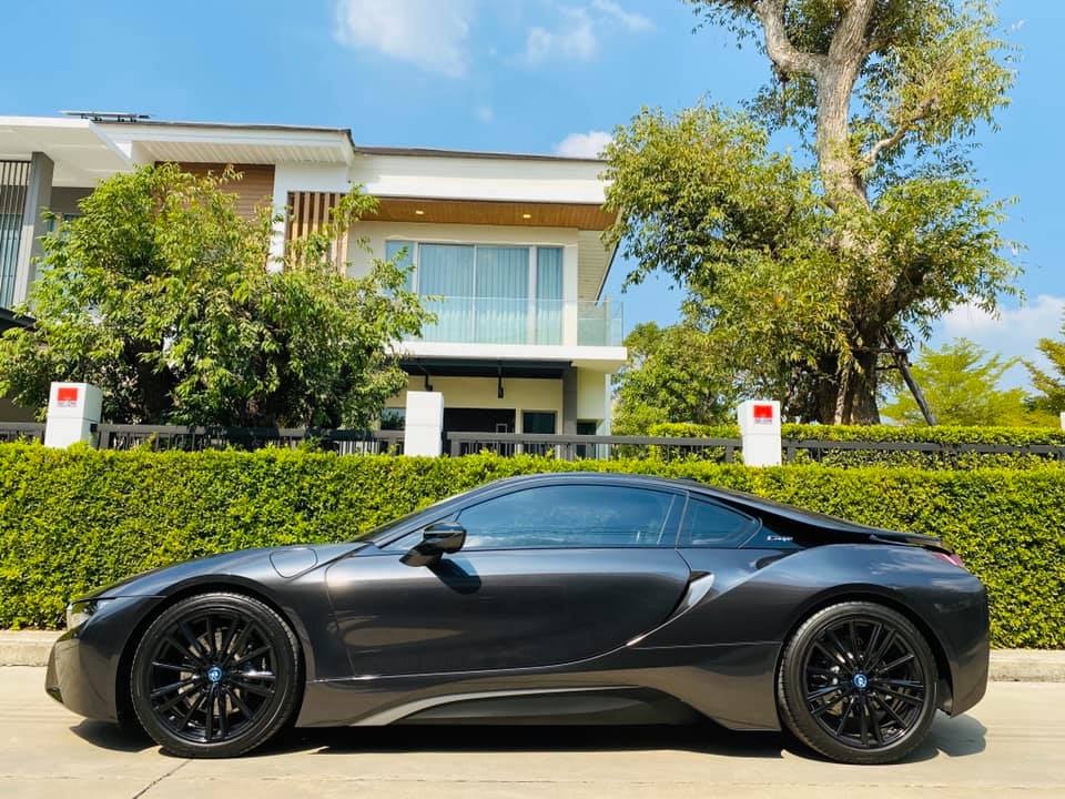 BMW i8 ปี 2020 (รูปที่ 10)