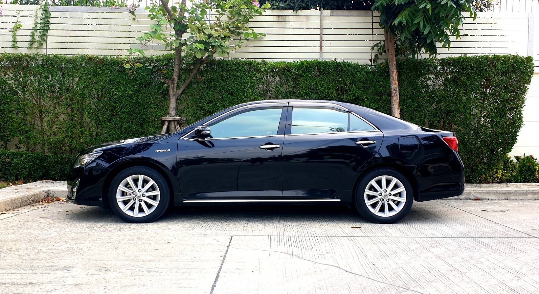 Toyota Camry ปี 2013 สีดำ (รูปที่ 10)