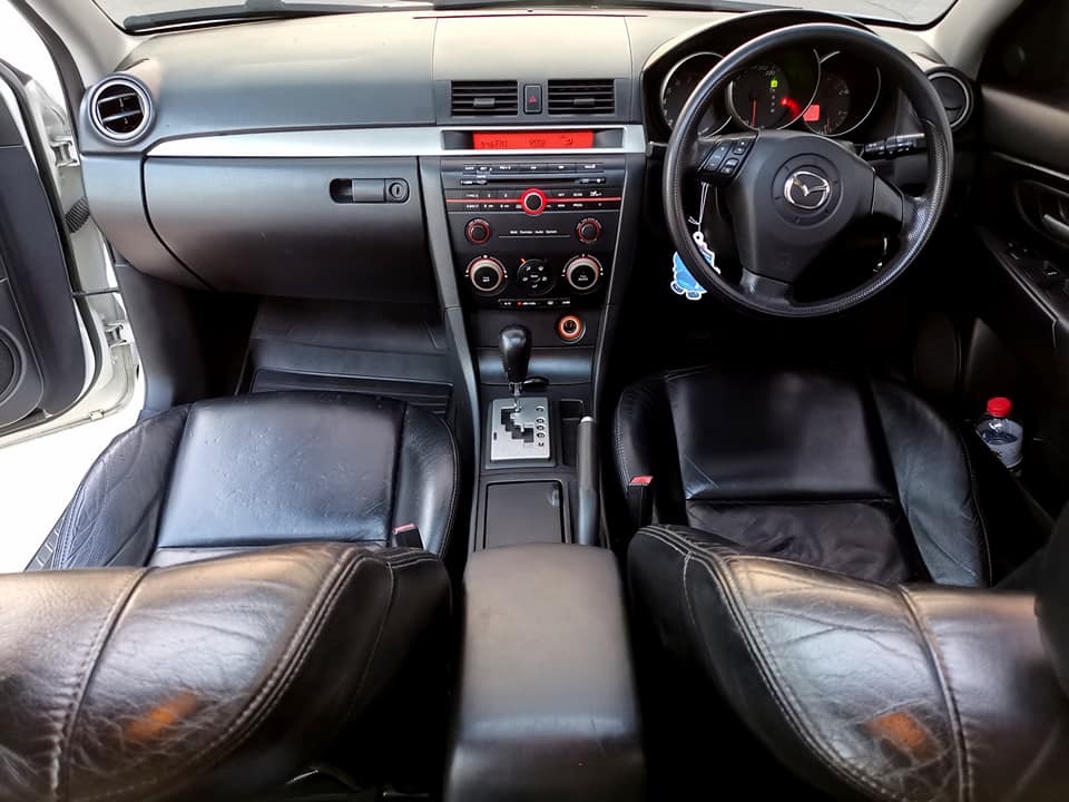 Mazda 3 ปี 2007 สีขาว (รูปที่ 12)