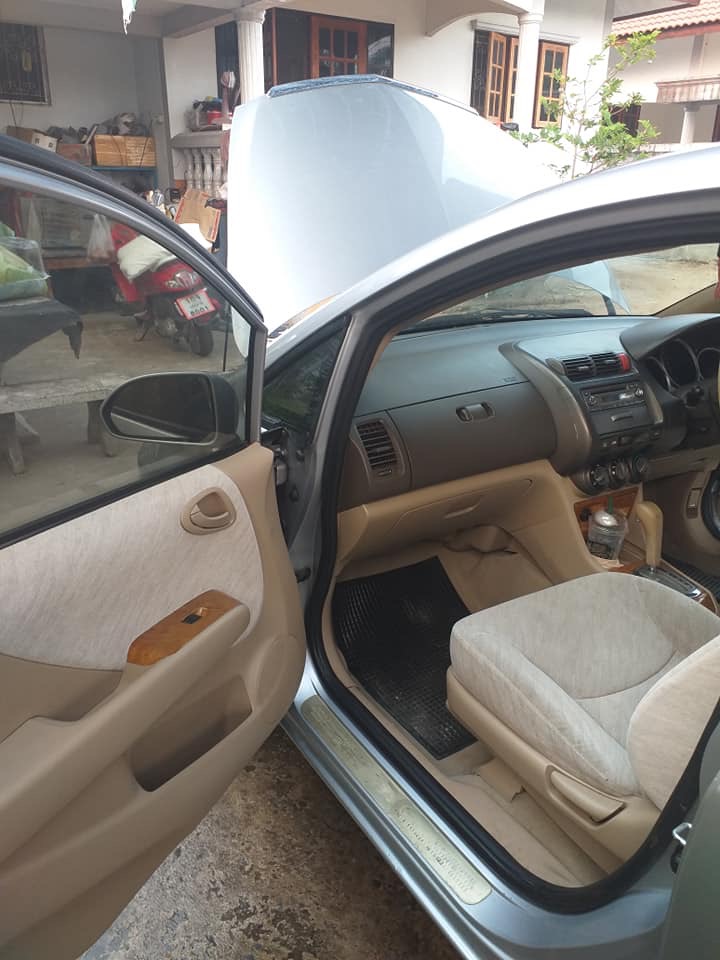 Honda City ZX ปี 2004 สีเงิน (รูปที่ 5)