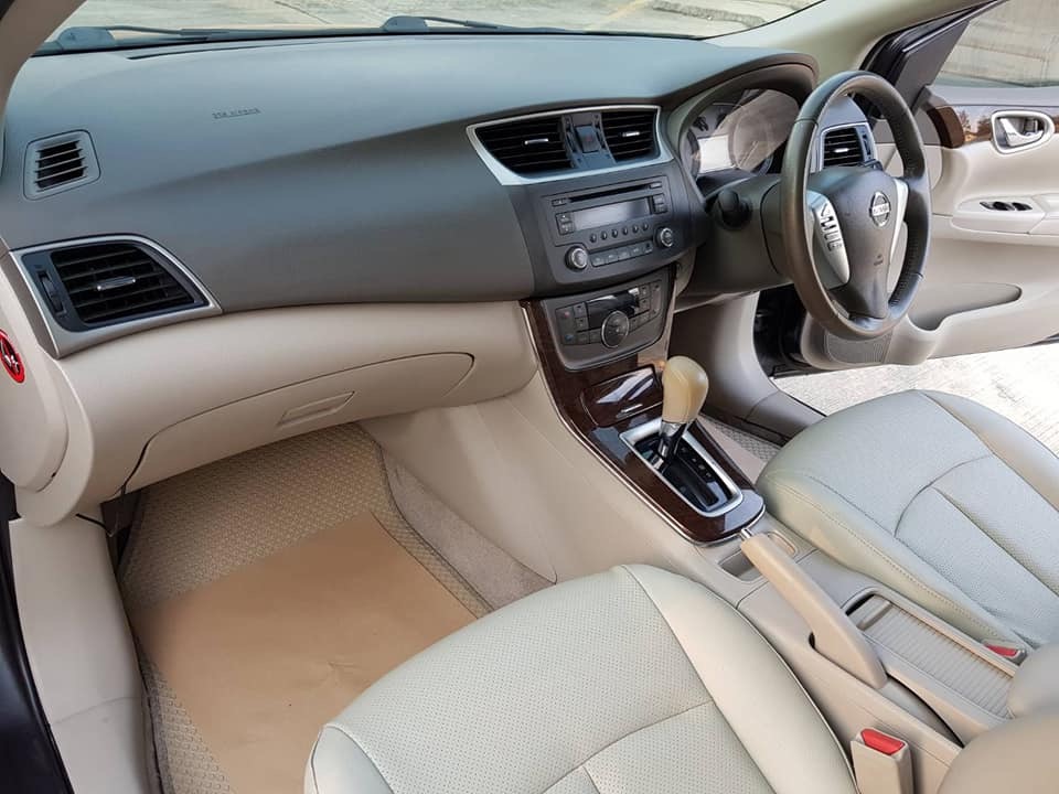 Nissan Sylphy ปี 2015 สีเทา (รูปที่ 15)