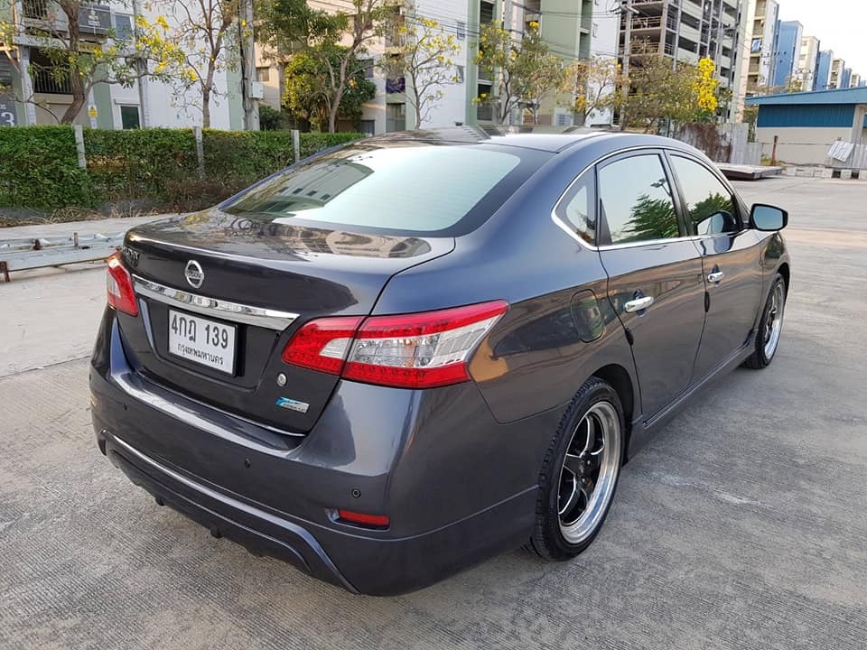 Nissan Sylphy ปี 2015 สีเทา (รูปที่ 4)