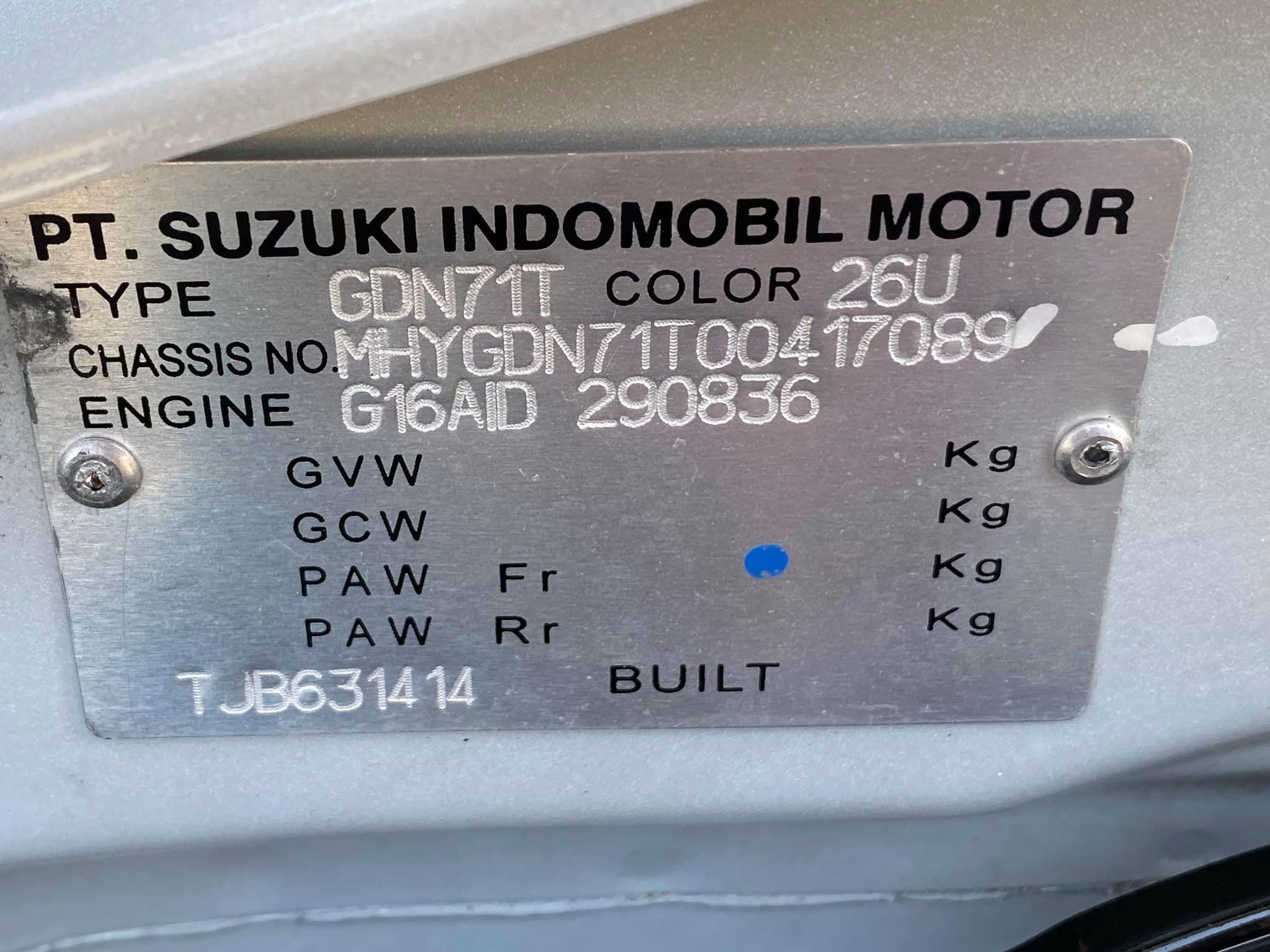Suzuki Carry ปี 2017 สีขาว (รูปที่ 8)