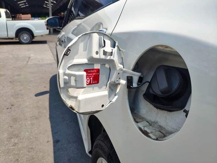 Honda Mobilio ปี 2014 สีขาว (รูปที่ 19)