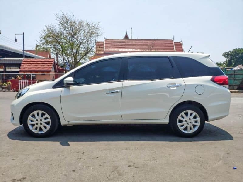 Honda Mobilio ปี 2014 สีขาว (รูปที่ 3)