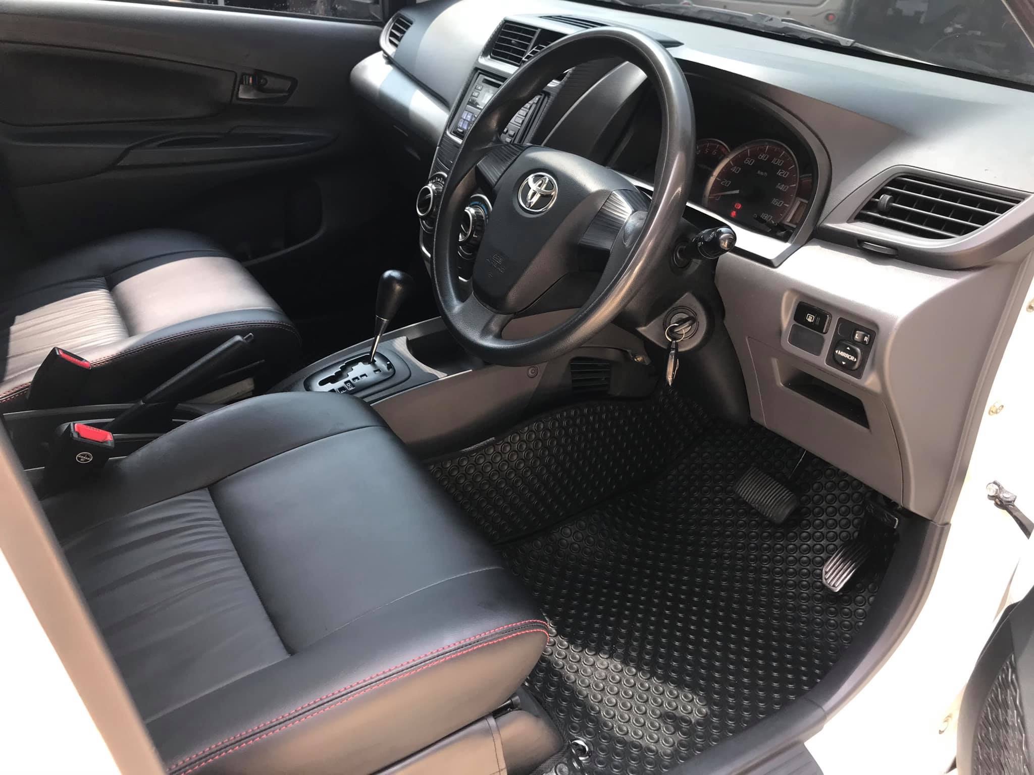 Toyota Avanza ปี 2013 สีขาว (รูปที่ 9)