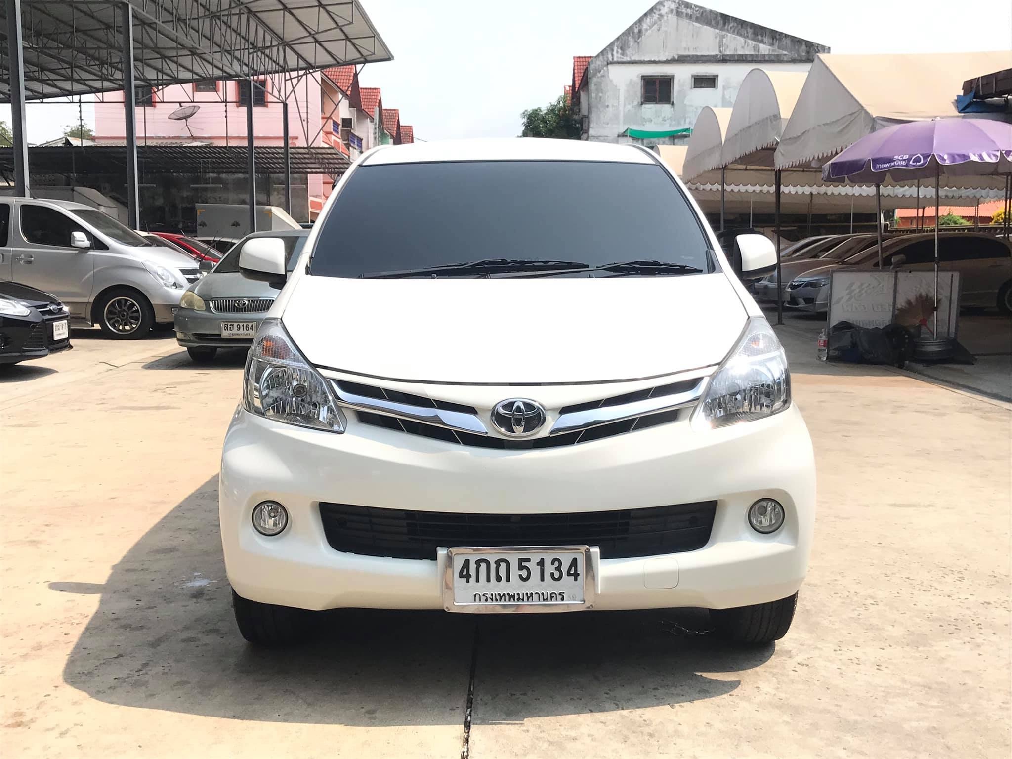 Toyota Avanza ปี 2013 สีขาว (รูปที่ 5)