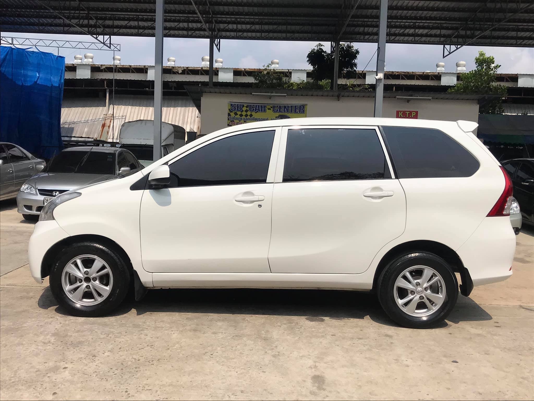 Toyota Avanza ปี 2013 สีขาว (รูปที่ 7)