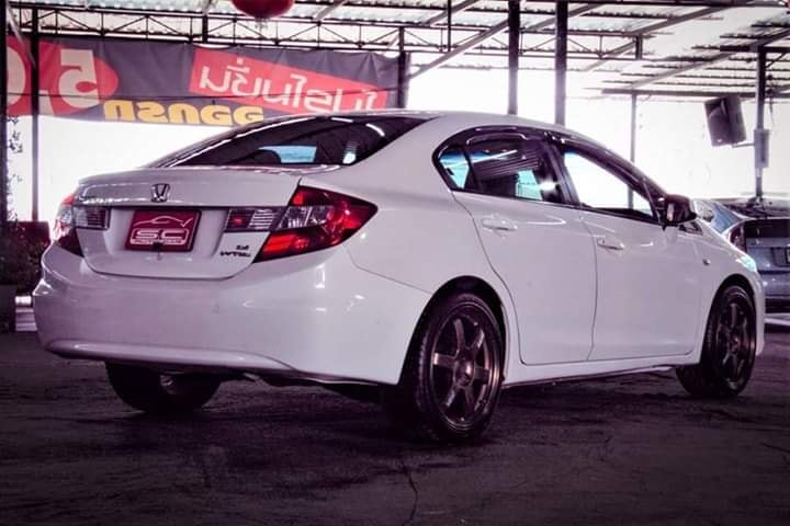 Honda Civic FB ปี 2012 สีขาว (รูปที่ 9)