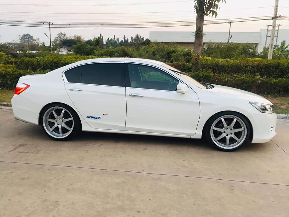 Honda Accord Gen 9 ปี 2013 สีขาว (รูปที่ 6)