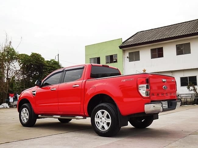 Ford Ranger 4 ประตู ปี 2013 สีแดง (รูปที่ 5)