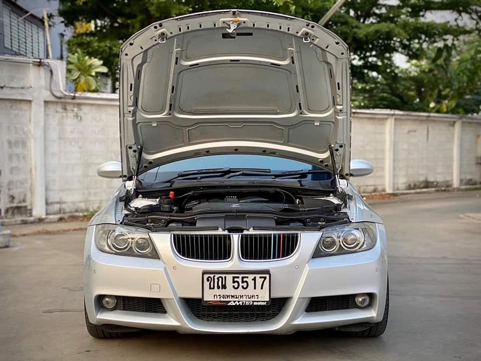 BMW 3 Series E90 320i ปี 2007 สีเงิน (รูปที่ 6)