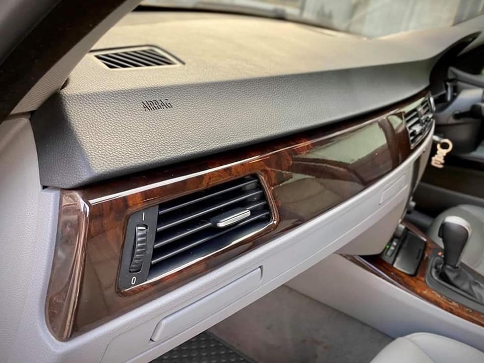 BMW 3 Series E90 320i ปี 2007 สีเงิน (รูปที่ 16)