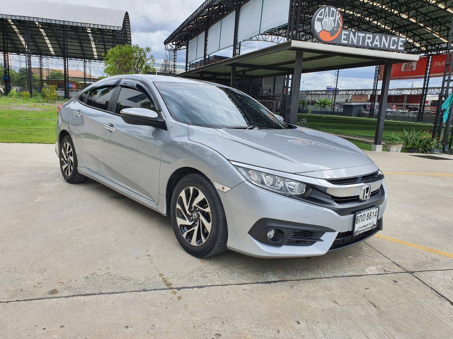 Honda Civic FC โฉม 4 ประตู สีอื่นๆ (รูปที่ 3)