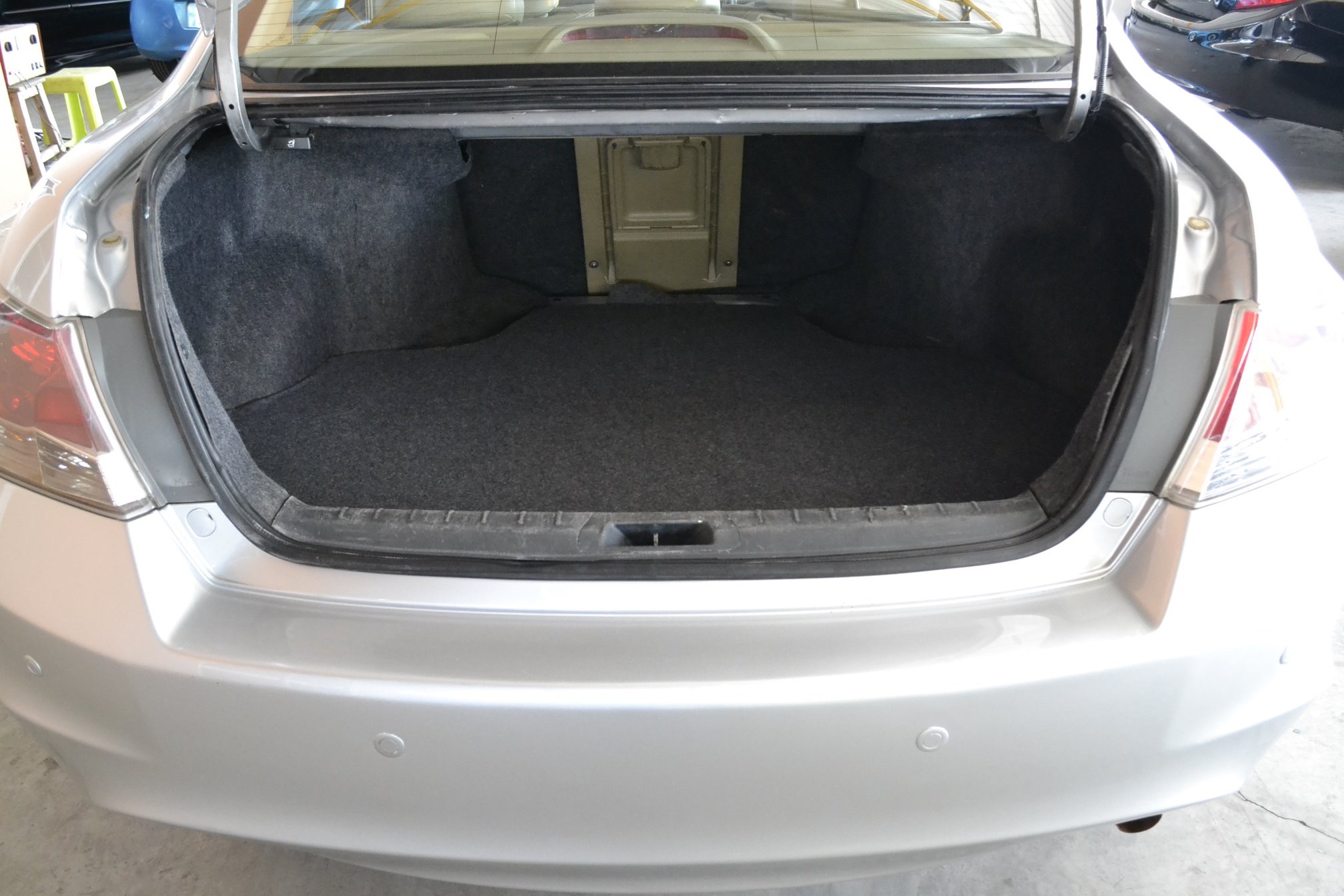 Honda Accord Gen 8 ปี 2008 สีเทา (รูปที่ 6)