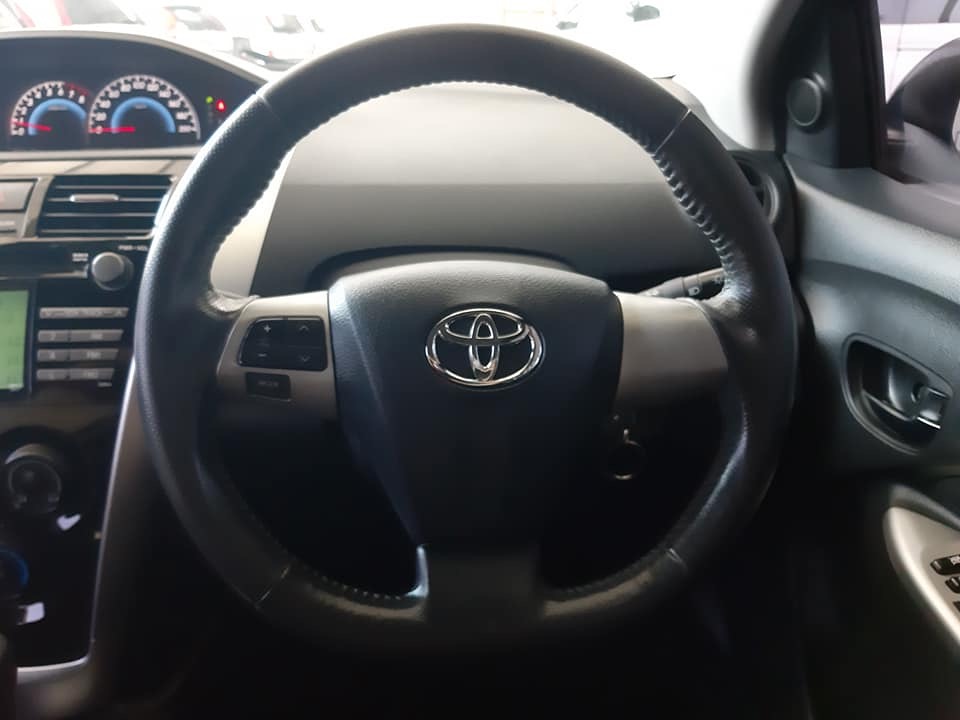 Toyota Vios ปี 2012 สีเทา (รูปที่ 11)