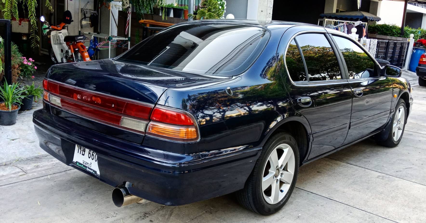 Nissan Cefiro A32 ปี 1997 สีน้ำเงิน (รูปที่ 9)