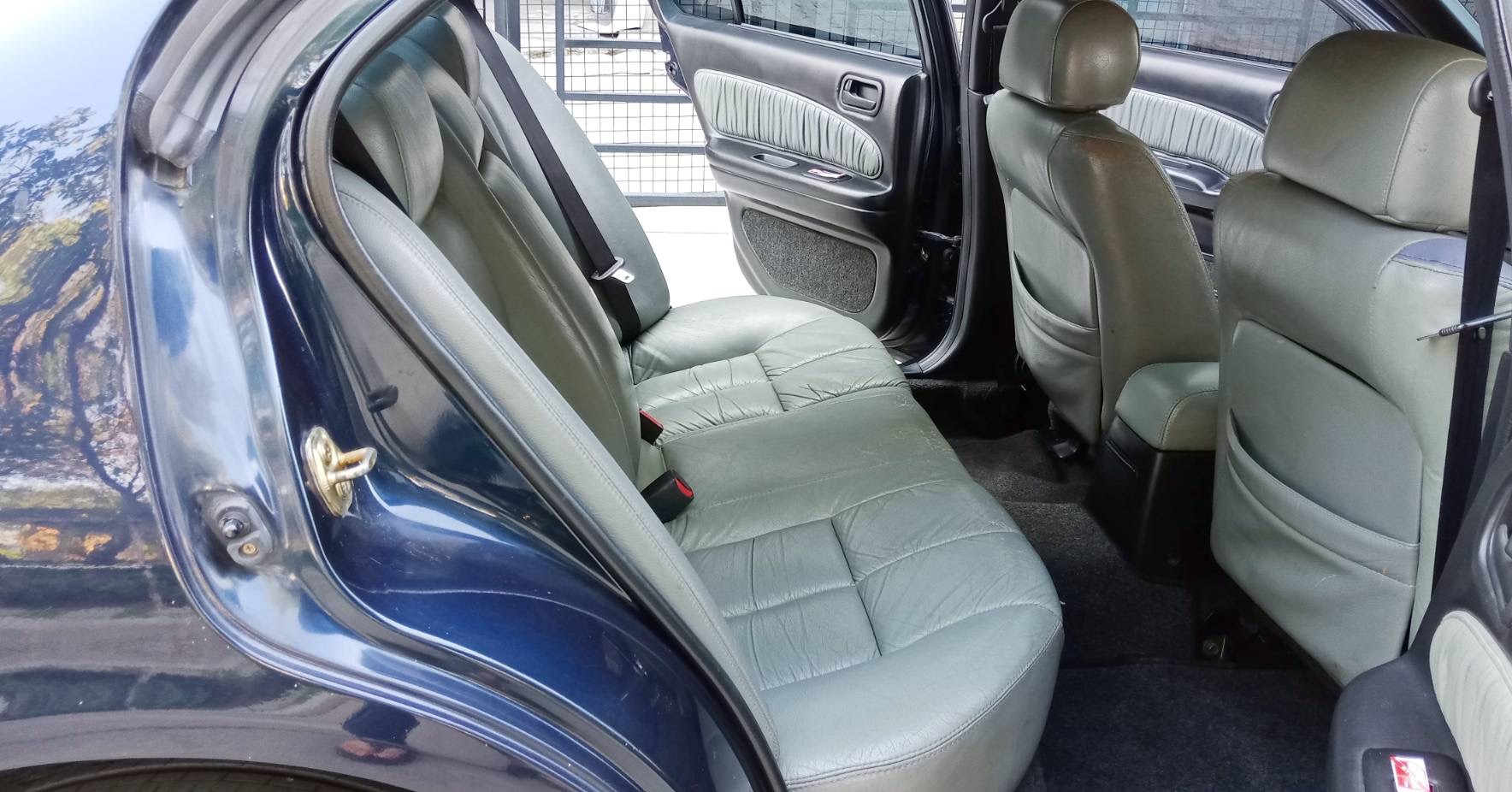Nissan Cefiro A32 ปี 1997 สีน้ำเงิน (รูปที่ 5)