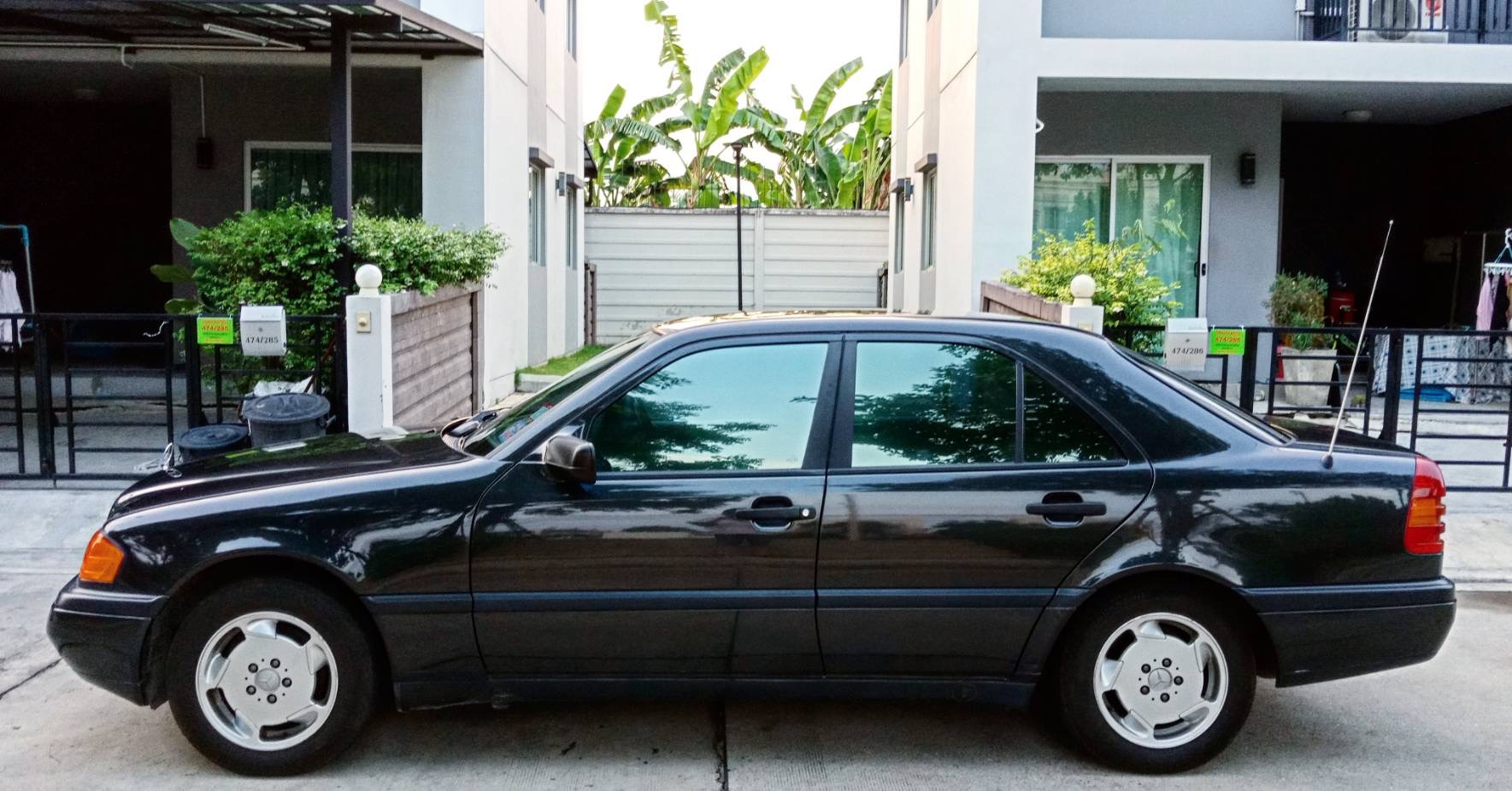 Mercedes-Benz C-Class W202 C180 ปี 1994 สีดำ (รูปที่ 14)