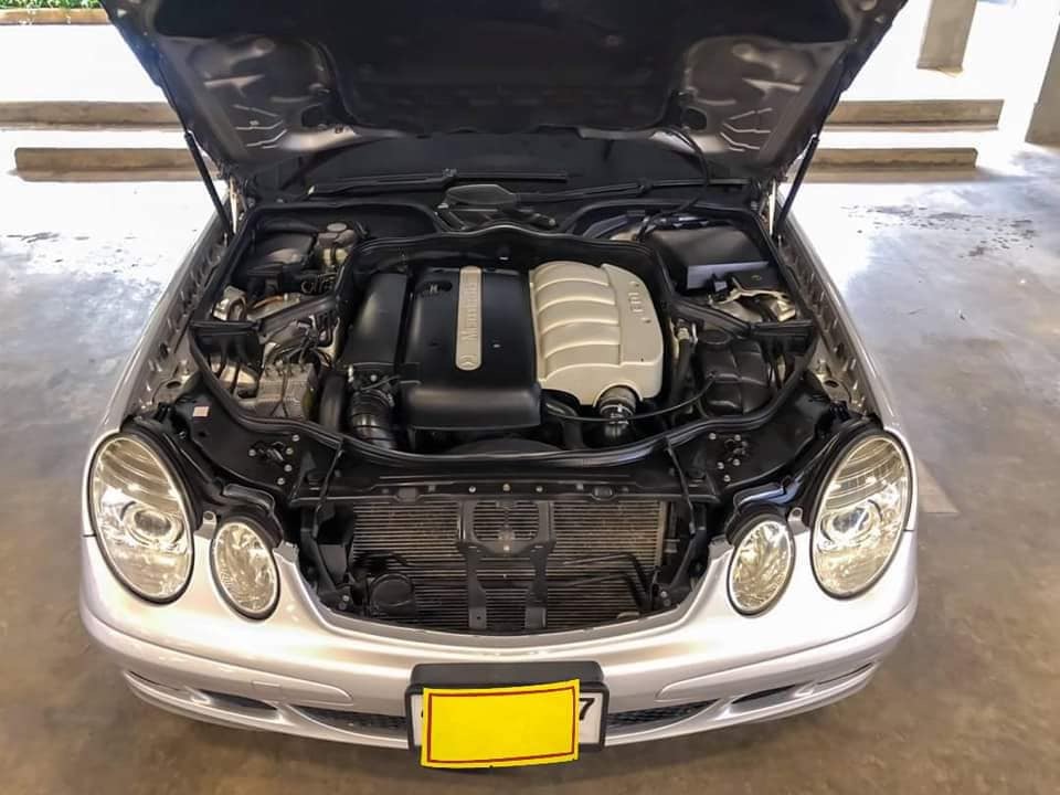 Mercedes-Benz E-Class W211 E220 ปี 2003 สีเทา (รูปที่ 10)
