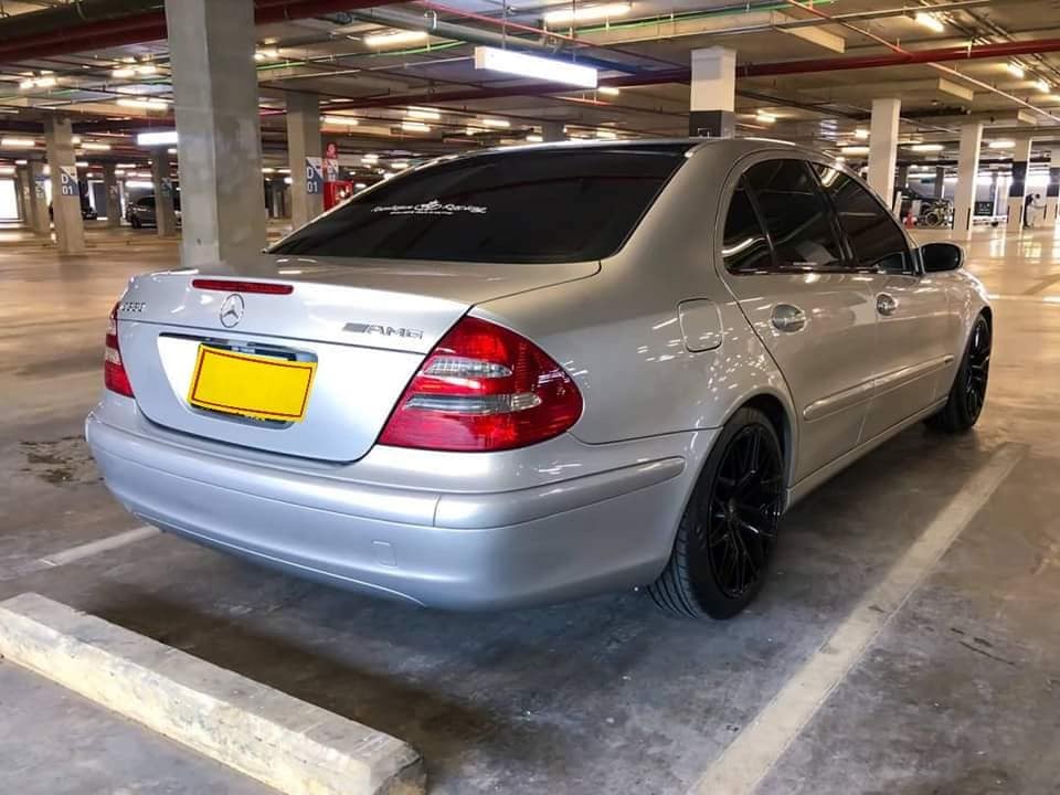 Mercedes-Benz E-Class W211 E220 ปี 2003 สีเทา (รูปที่ 9)